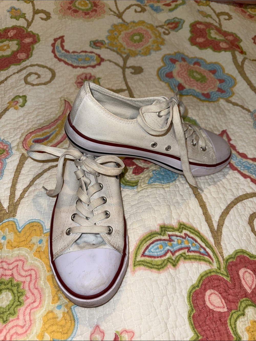 White Canvas Low-Top Sneakers with Red Stripe